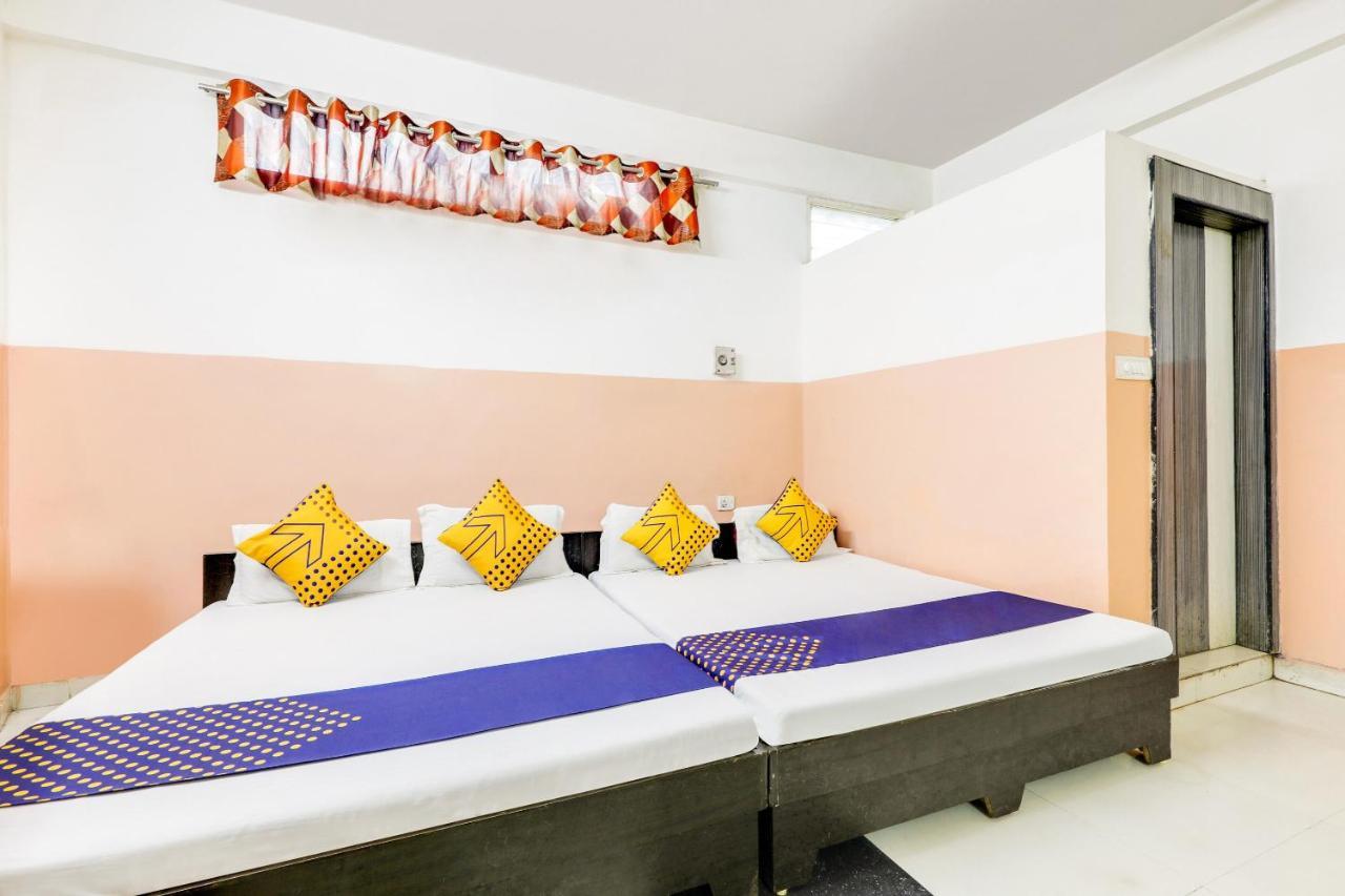 בהופאל Spot On 68590 Hotel Jagdamba Palace מראה חיצוני תמונה